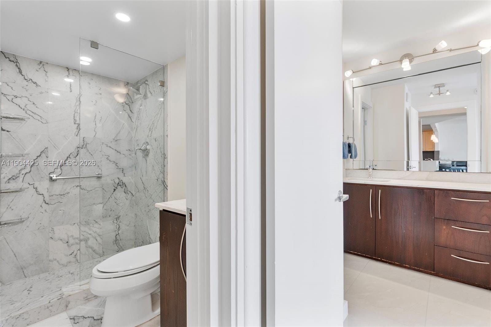 7135 Collins Avenue 733, Miami Beach, FL 33141 photo 23