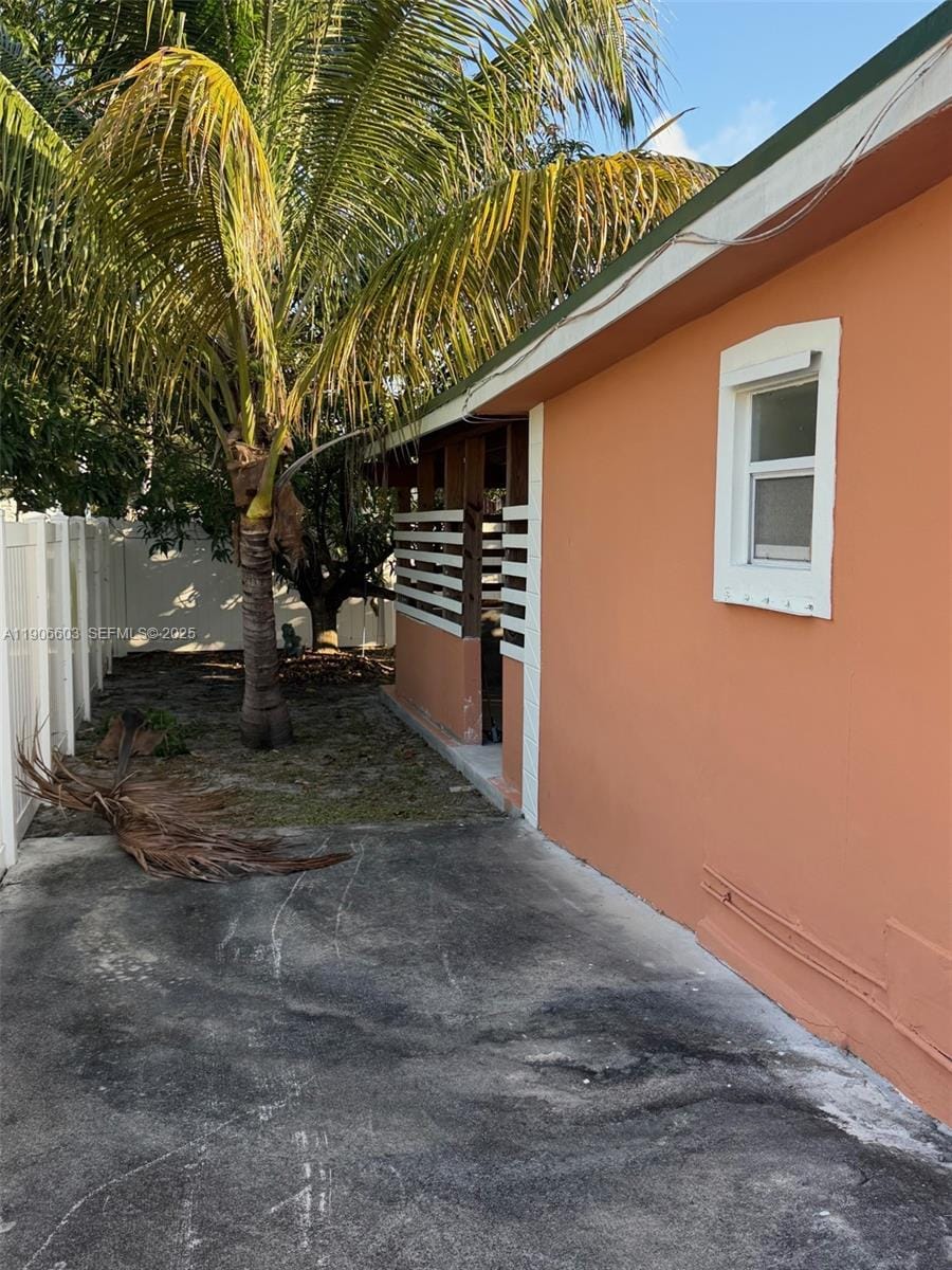 361 NE 160th Terrace, Miami, FL 33162 photo 17
