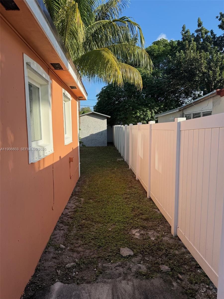 361 NE 160th Terrace, Miami, FL 33162 photo 19