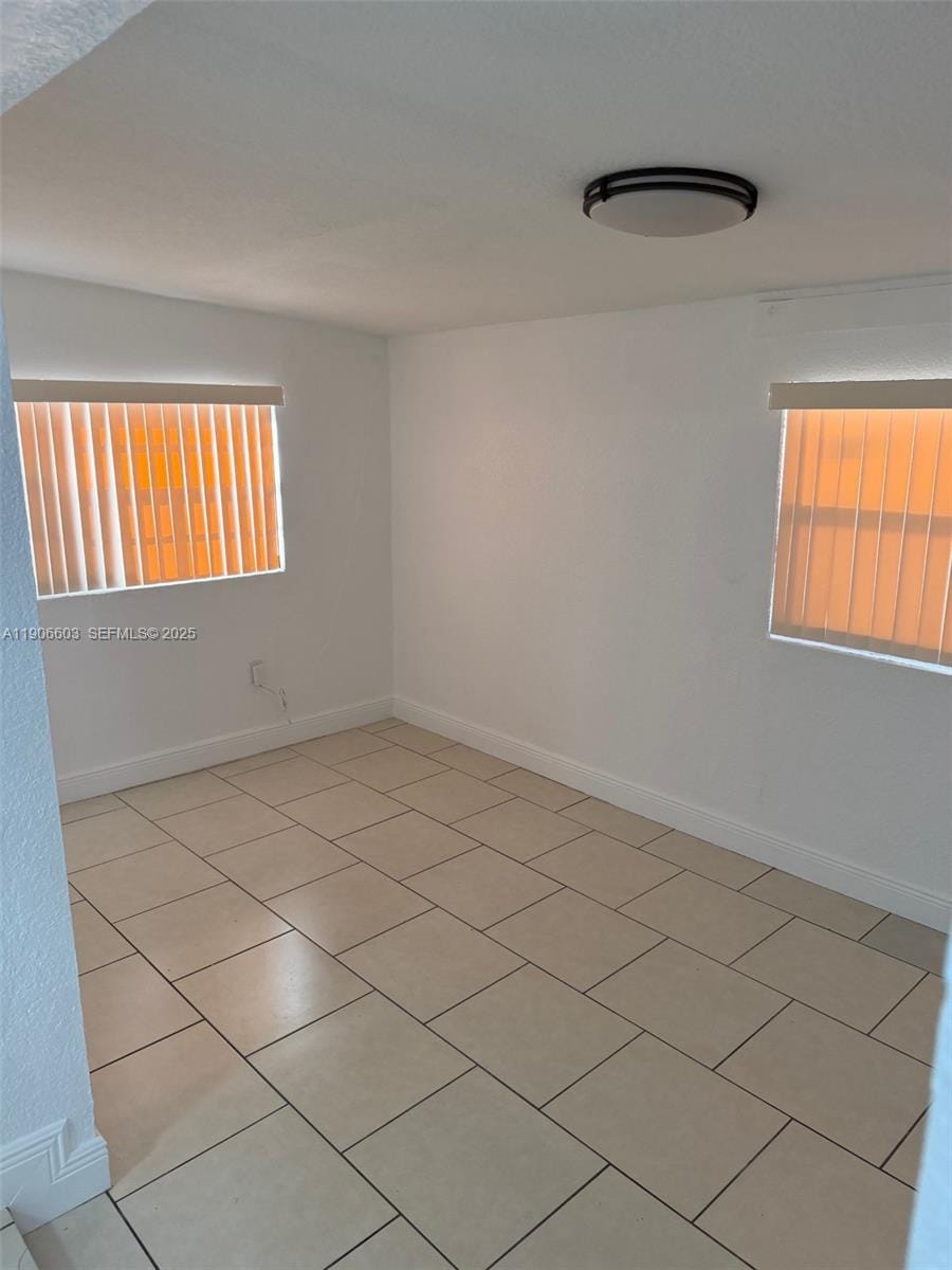 361 NE 160th Terrace, Miami, FL 33162 photo 8