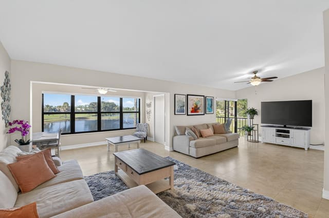 5152 Golfview Court 1826, Delray Beach, FL 33484
