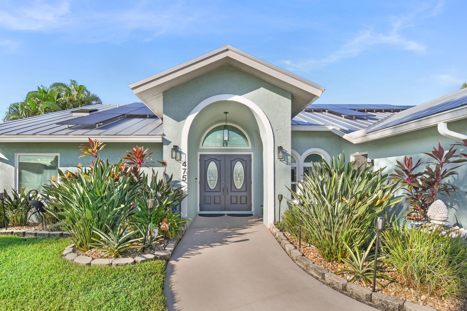 475 SE Nome Drive, Port St. Lucie, FL 34984