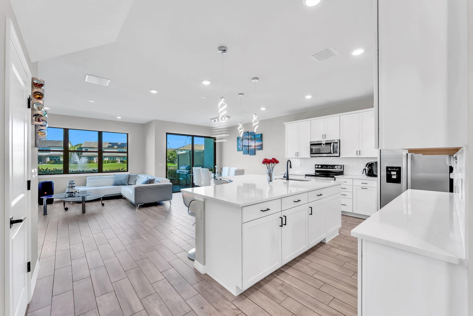 2199 Appleton Circle S, Oakland Park, FL 33309 photo 4