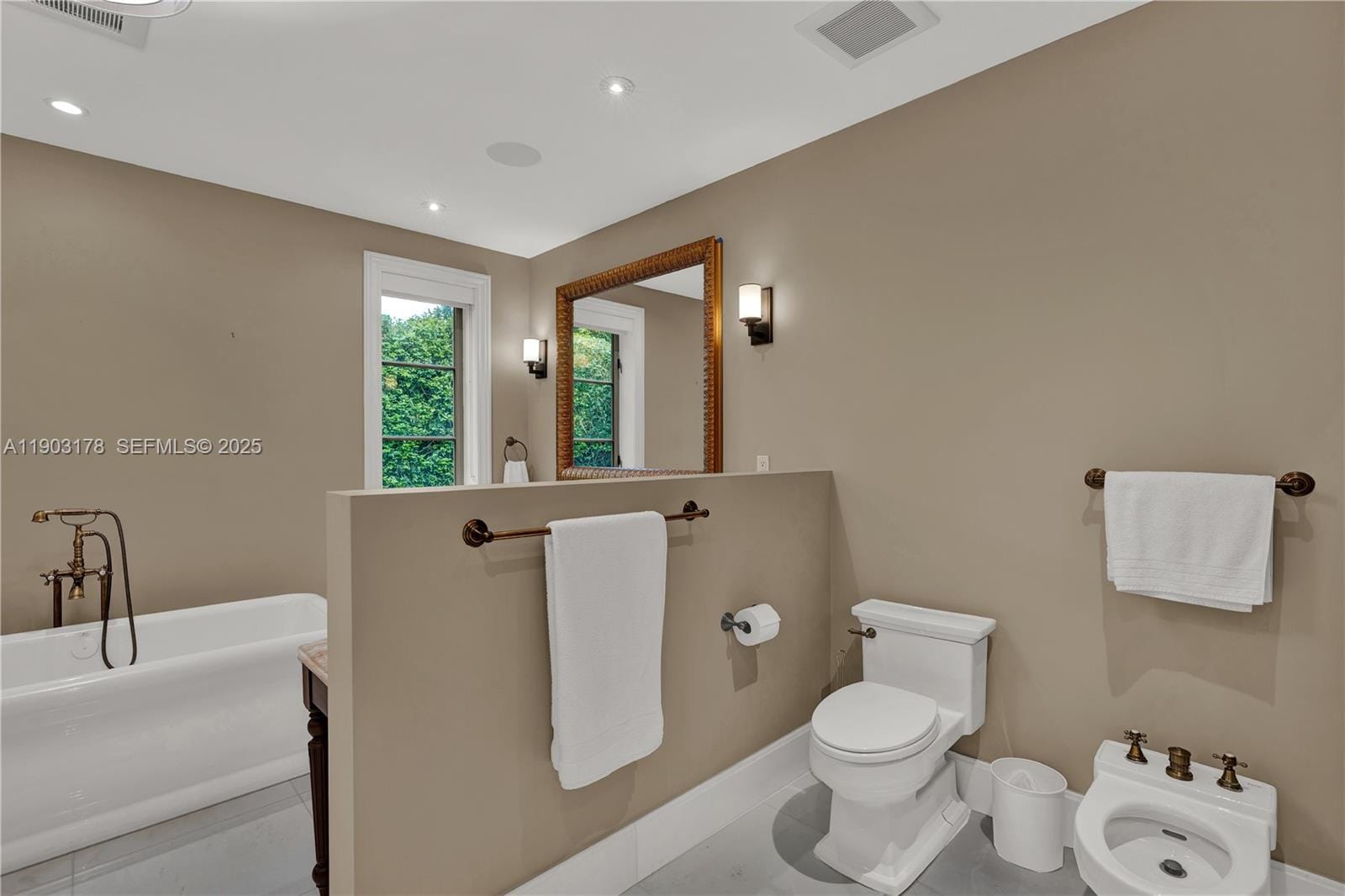 932 Escobar Avenue, Coral Gables, FL 33134 photo 27