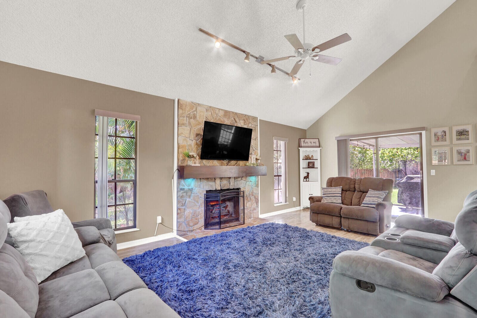 1585 17th Lane SW, Vero Beach, FL 32962 photo 17