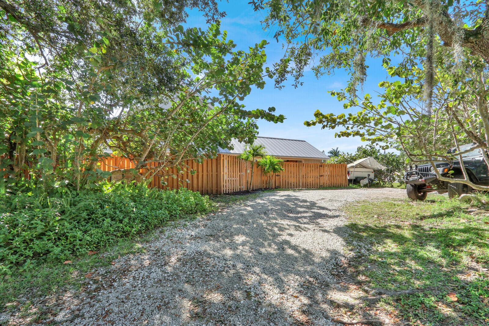 1585 17th Lane SW, Vero Beach, FL 32962 photo 5