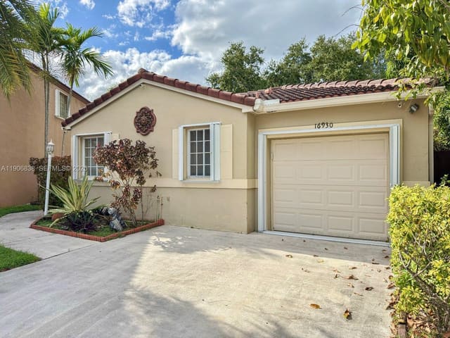 16930 SW 139th Place, Miami, FL 33177