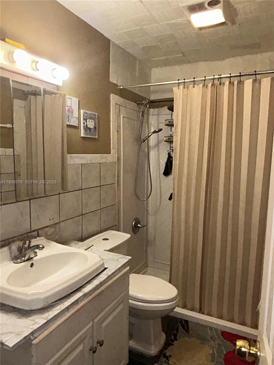 2251 NW 180th Terrace, Miami Gardens, FL 33056 photo 16