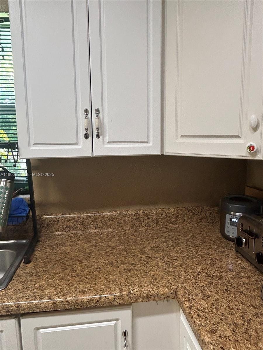 2251 NW 180th Terrace — photo 9