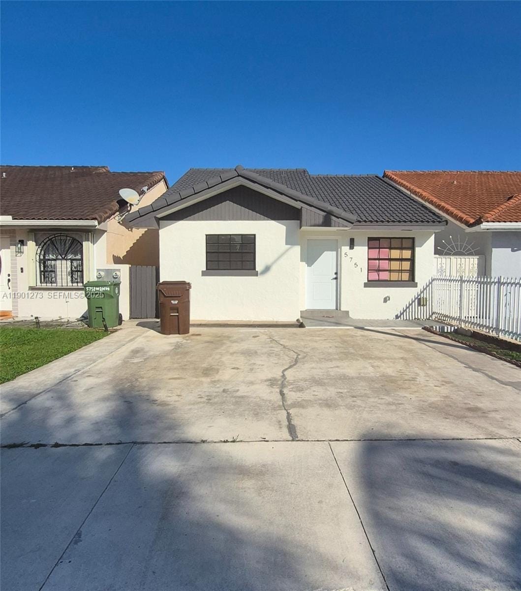 5751 W 21st Court, Hialeah, FL 33016 photo 2