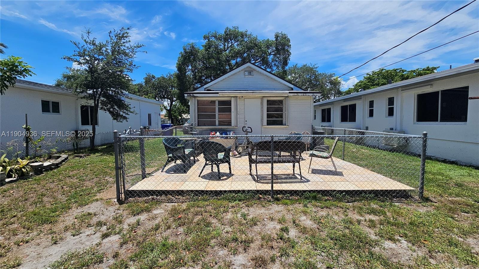 1209 N 17th Court, Hollywood, FL 33020 photo 8