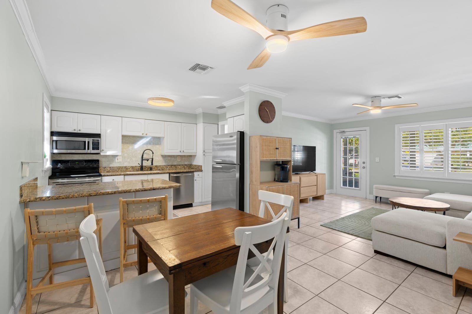 8646 SE Alabama Place, Hobe Sound, FL 33455 photo 15