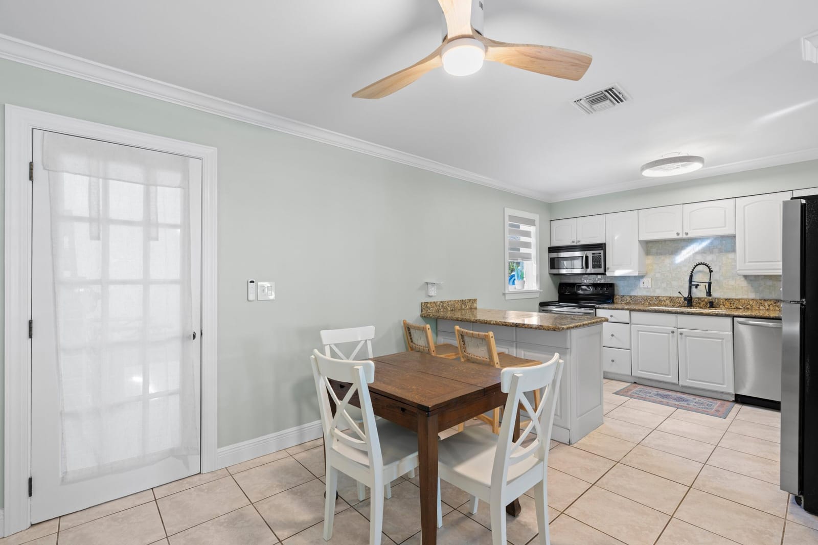 8646 SE Alabama Place, Hobe Sound, FL 33455 photo 16