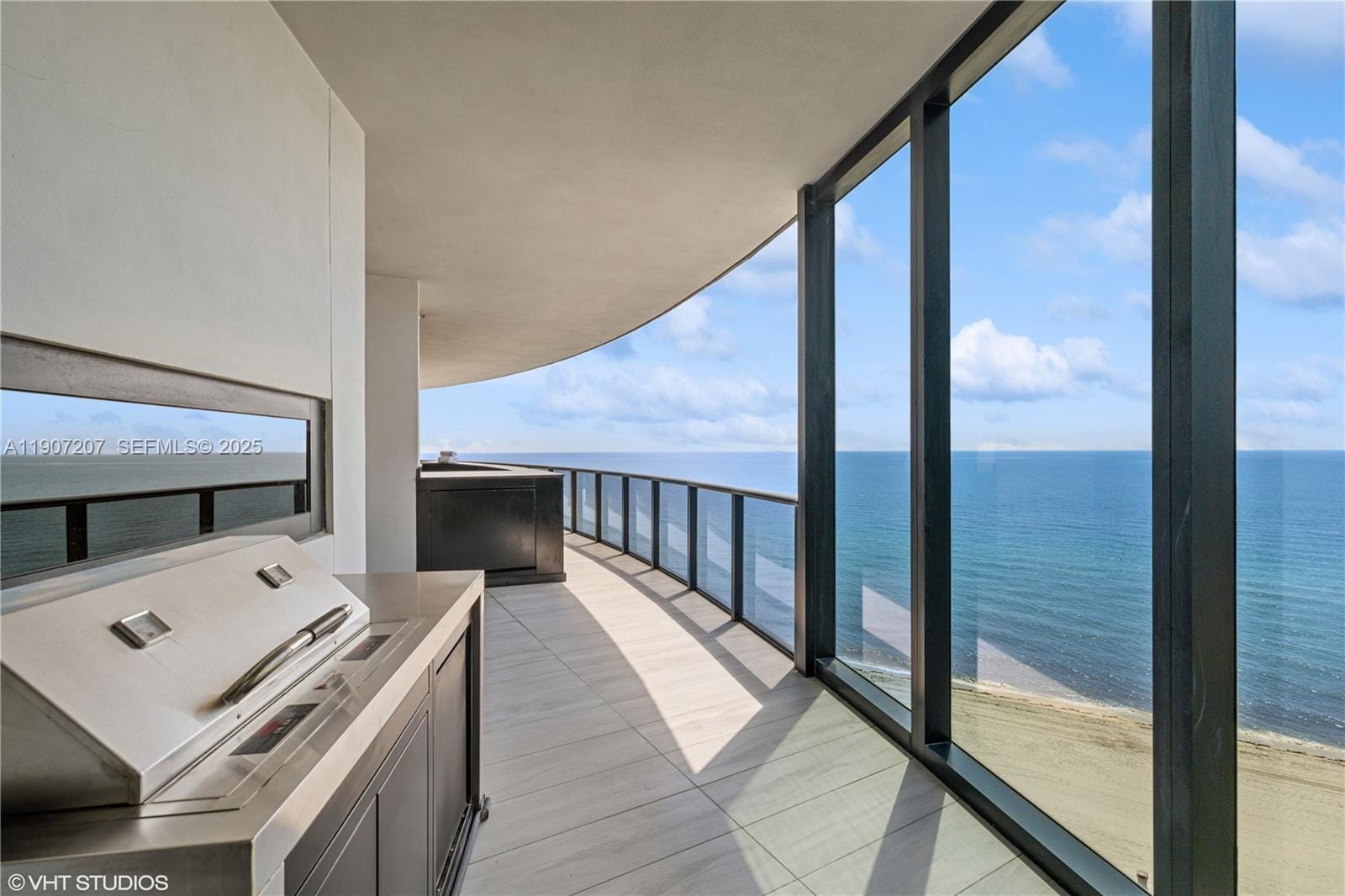 18555 Collins Avenue 1101, Sunny Isles Beach, FL 33160 photo 6