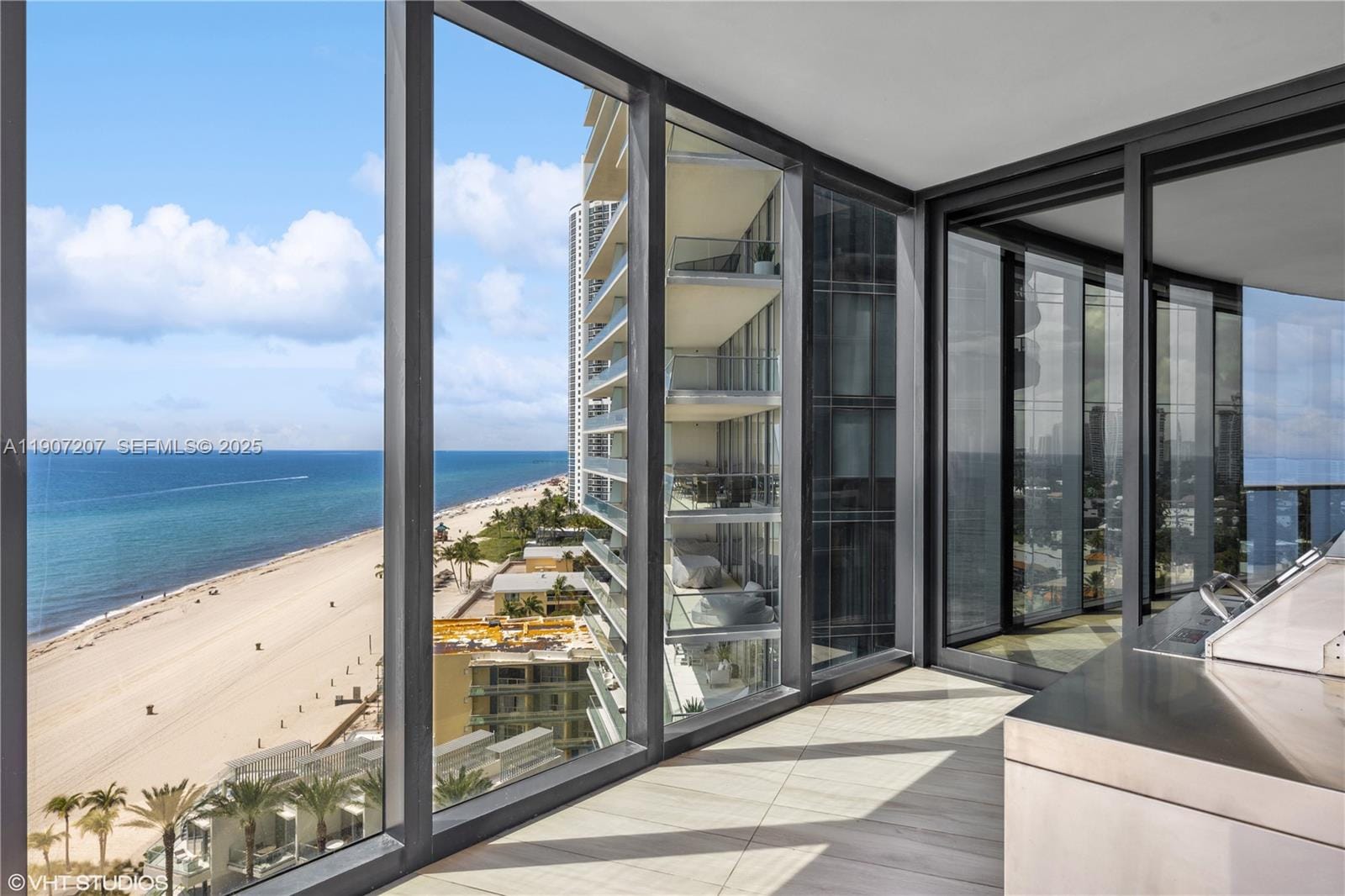 18555 Collins Avenue 1101, Sunny Isles Beach, FL 33160 photo 8