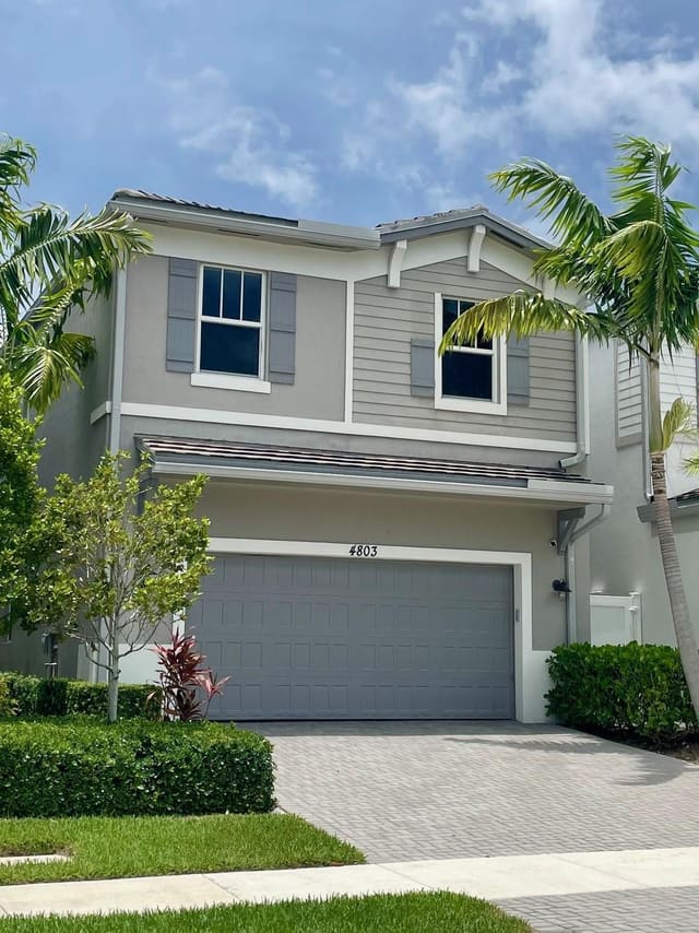 4803 NW 48th Terrace, sold in Trails At Central Parc, Fort Lauderdale, FL