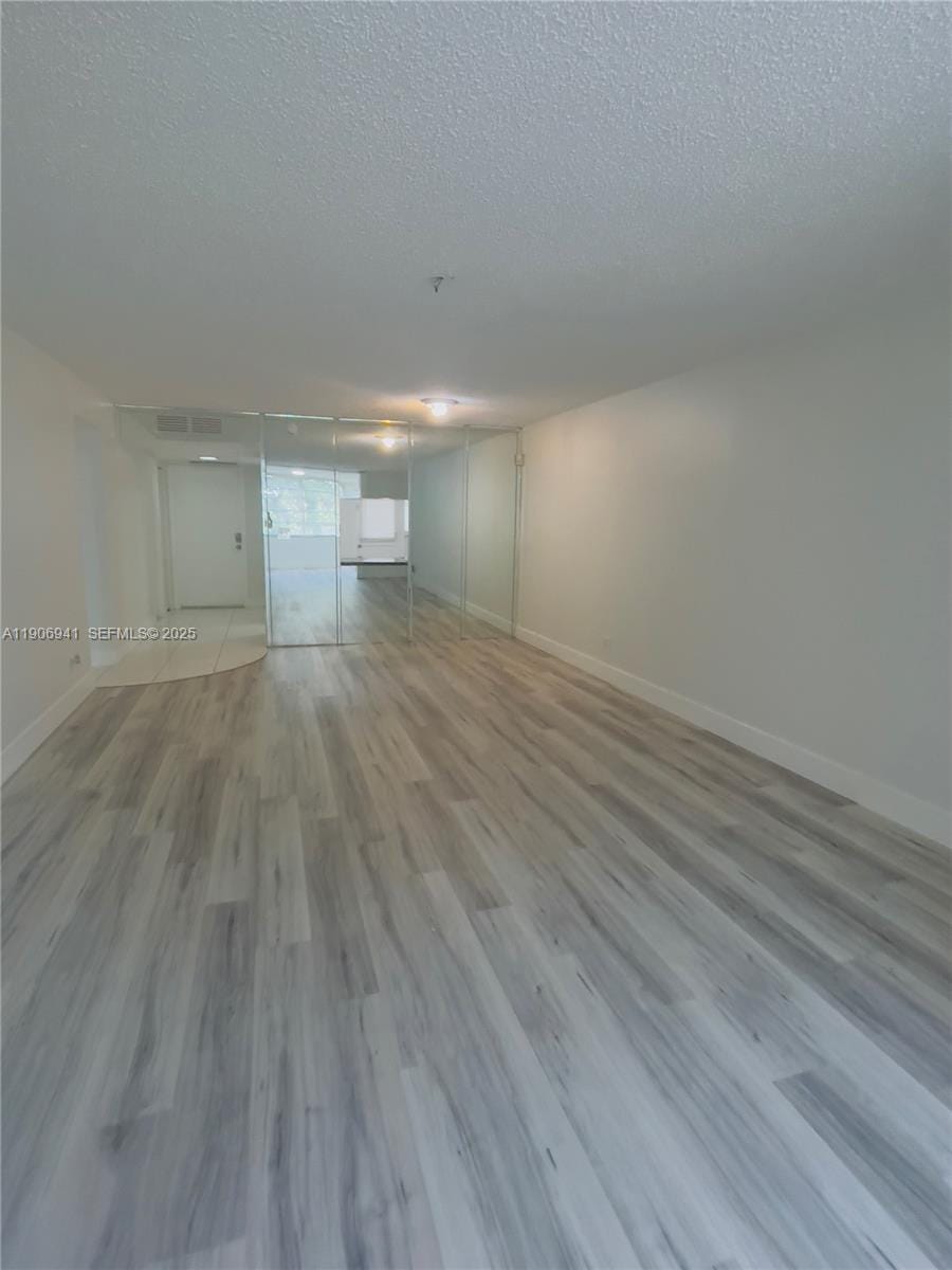 443 NE 195th Street 338 — photo 4