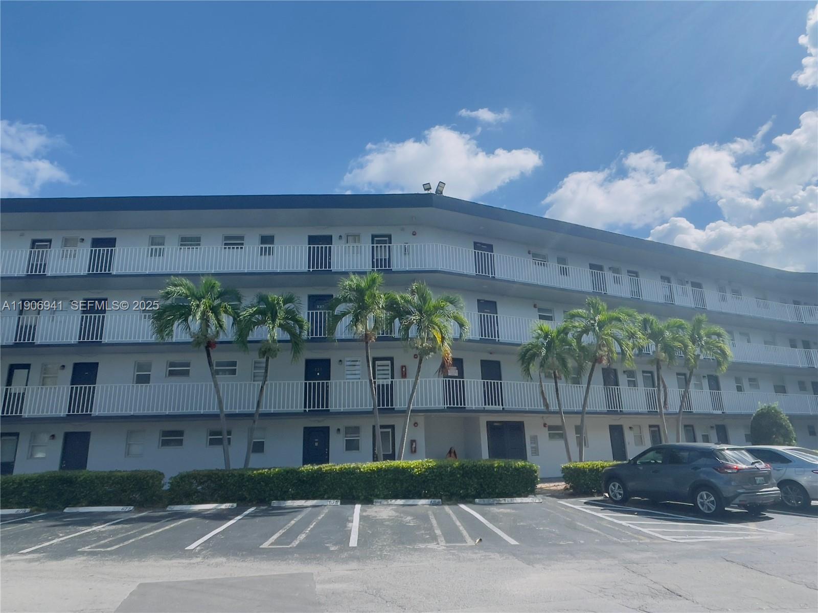443 NE 195th Street 338, Miami, FL 33179, Miami
