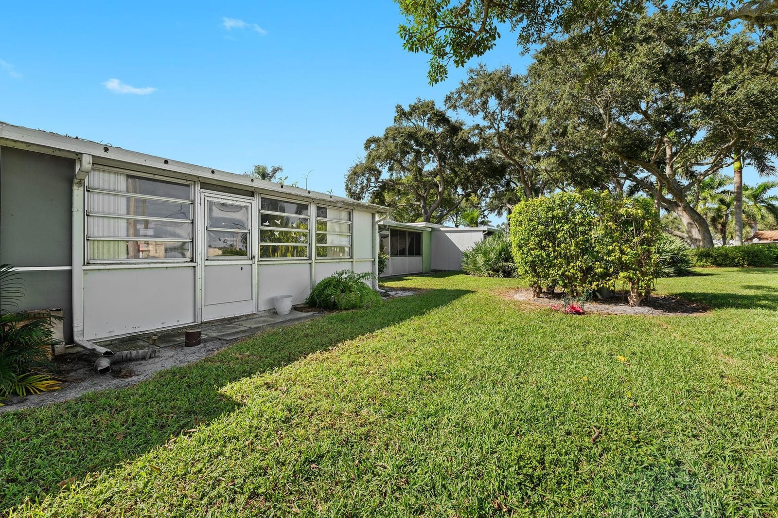 1271 NW 18th Avenue 5C, Delray Beach, FL 33445 photo 27
