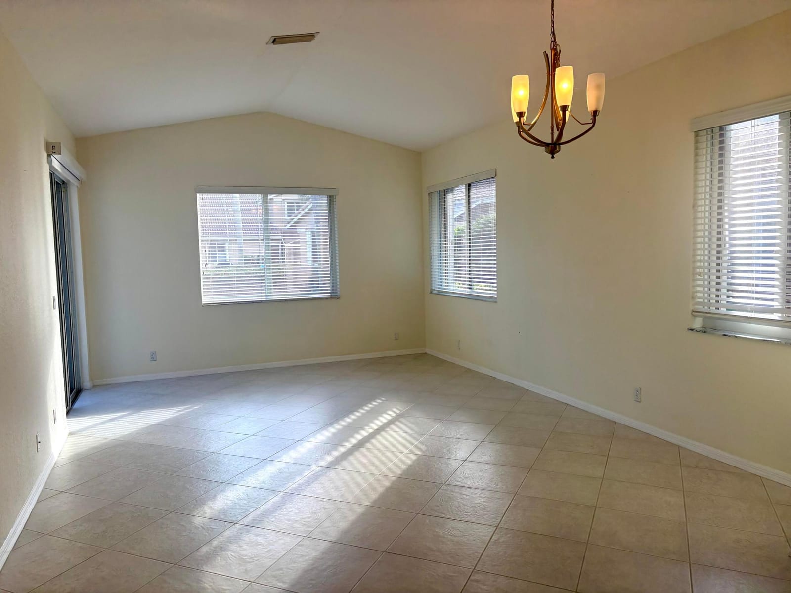15864 SW 10th Street — photo 5