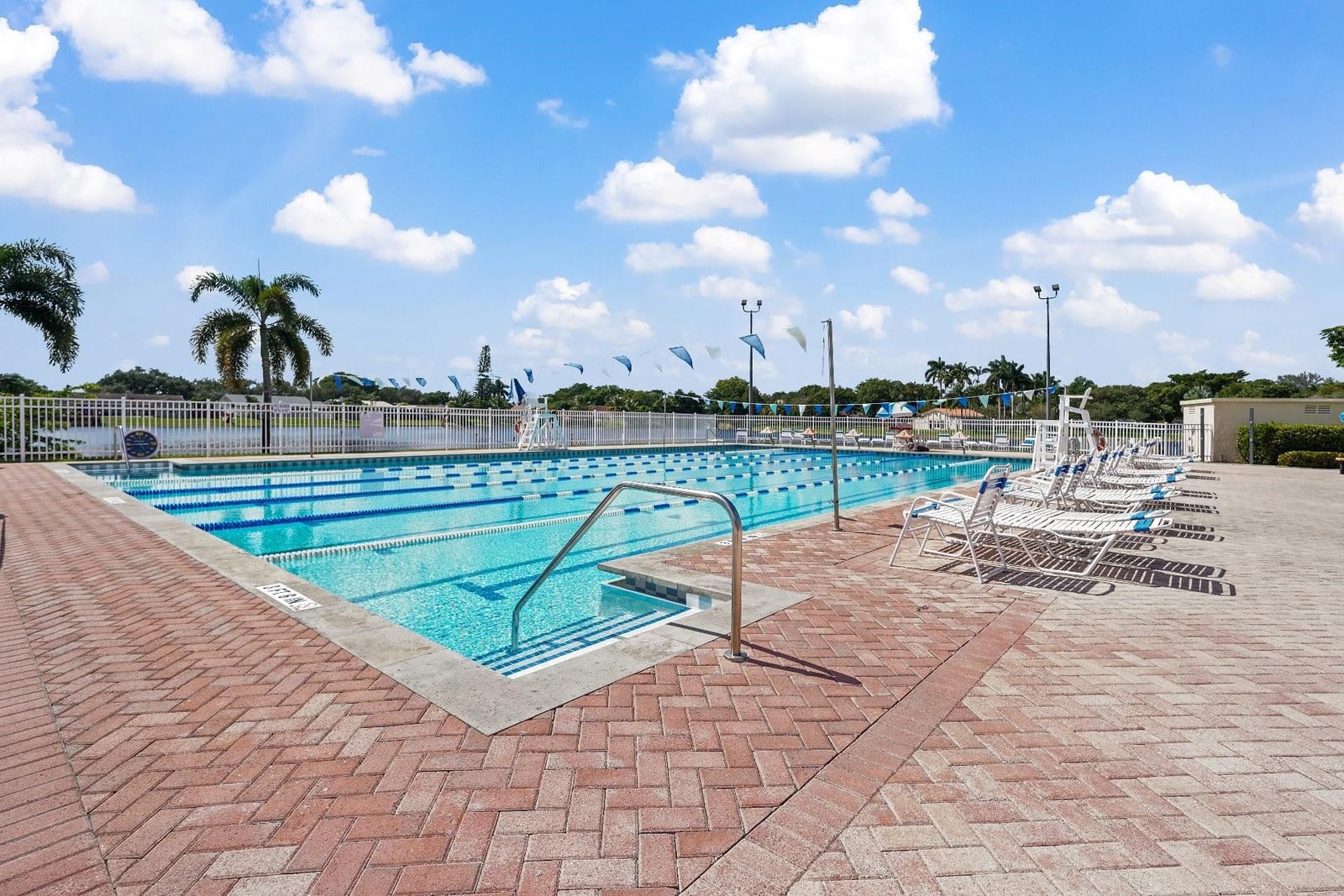 2522 Camelot Court, Cooper City, FL photo 22