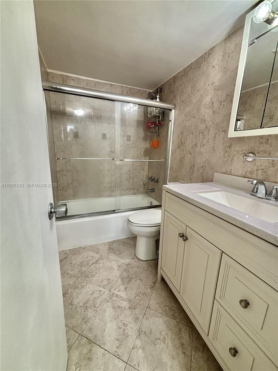 6801 Indian Creek Drive 402 — photo 7