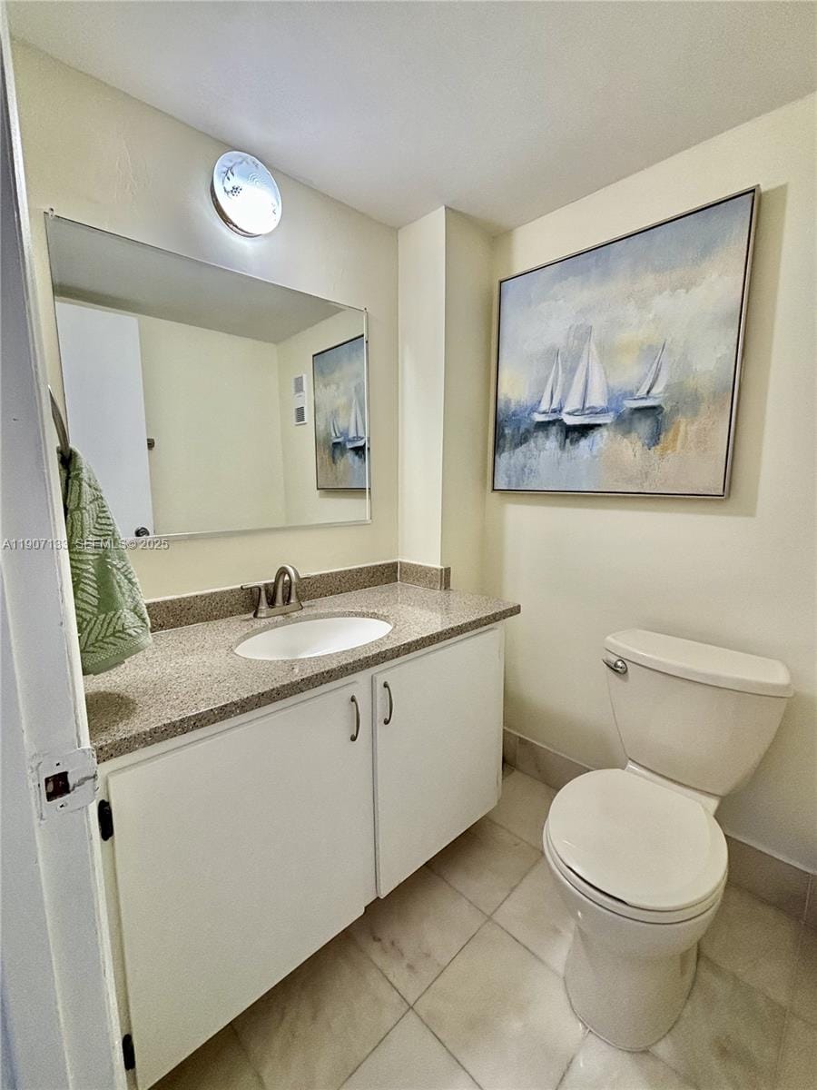 6801 Indian Creek Drive 402 — photo 10