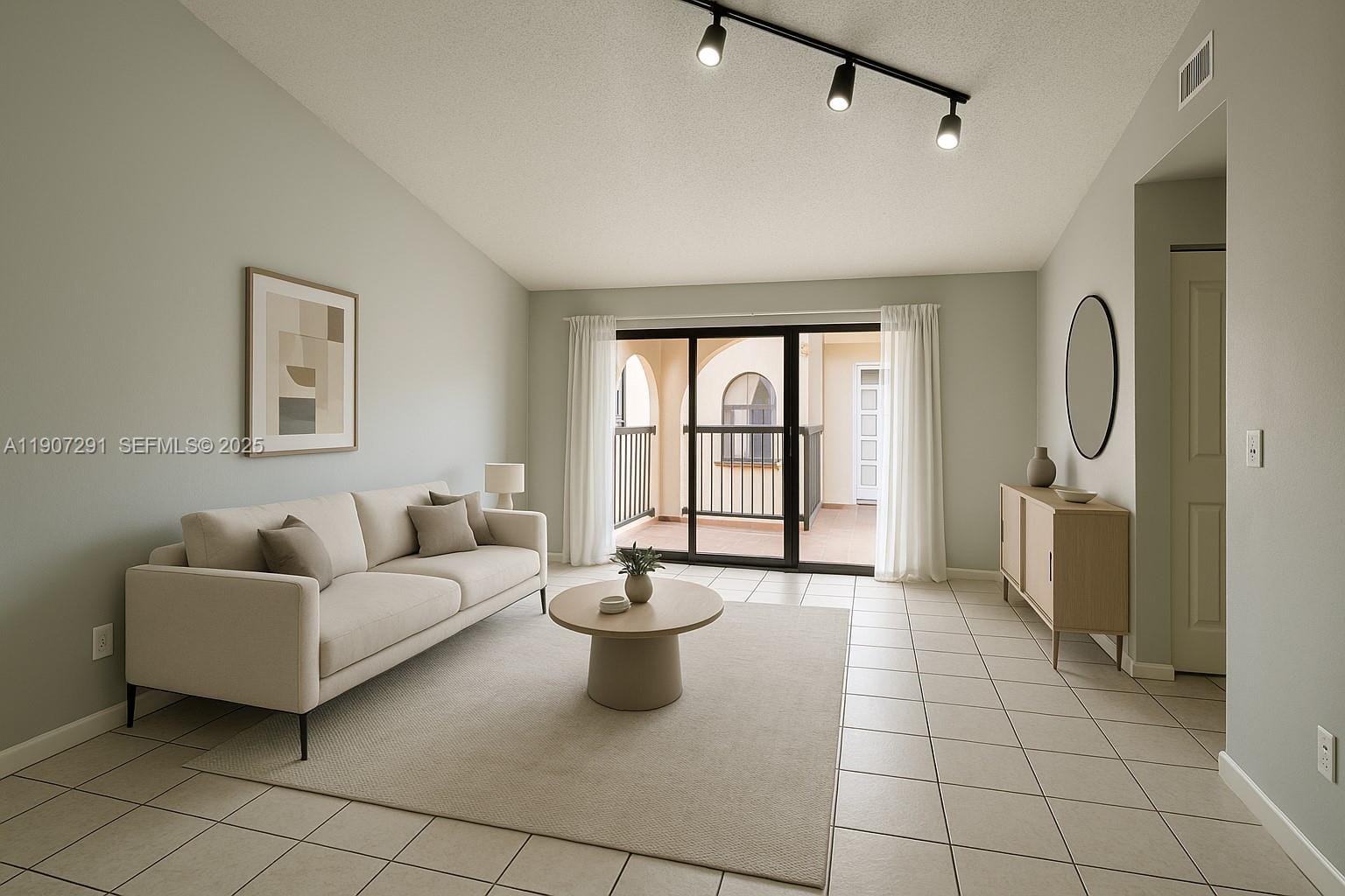 18250 Mediterranean Boulevard 1508 — photo 2
