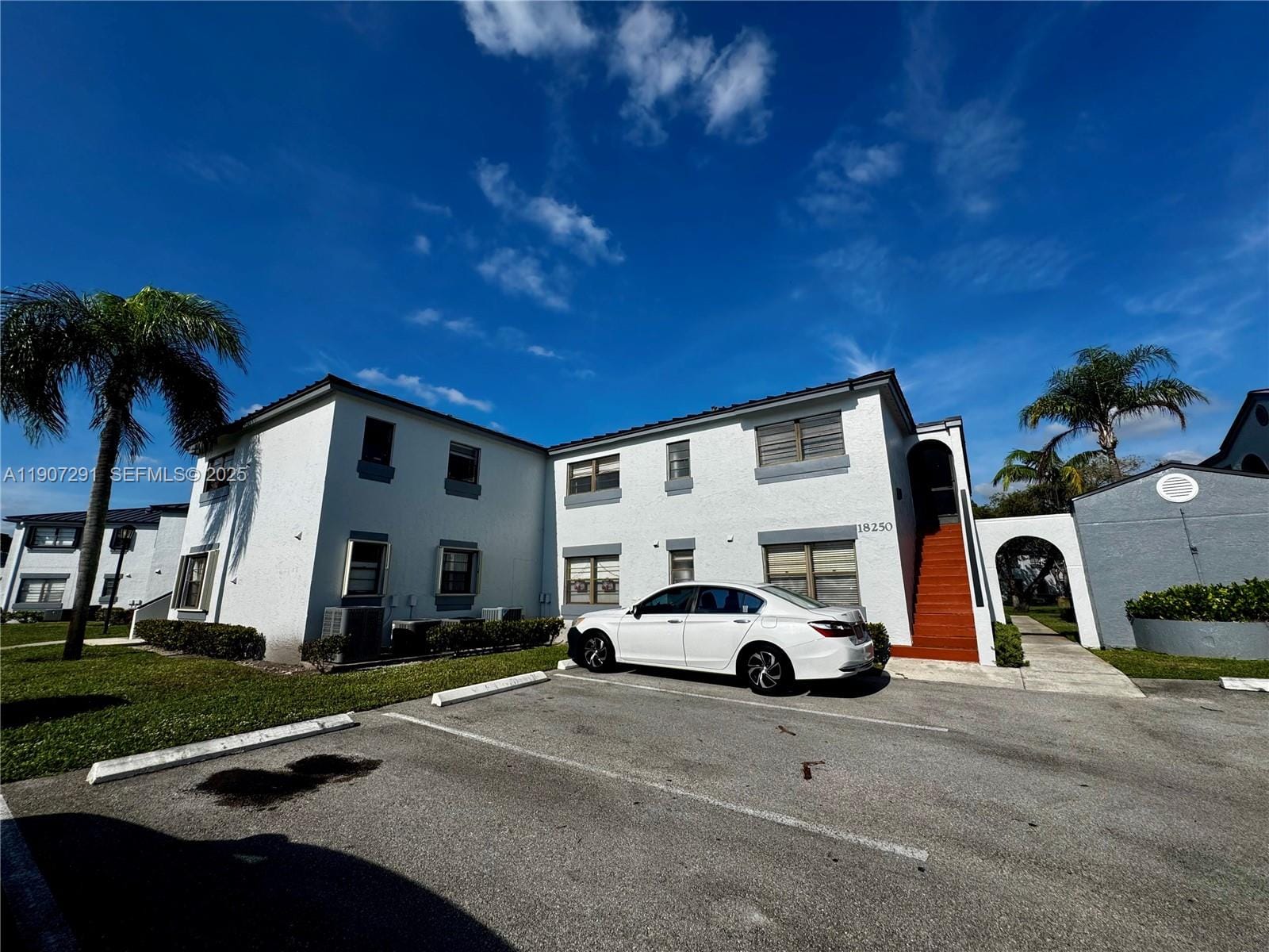 18250 Mediterranean Boulevard 1508 — photo 10