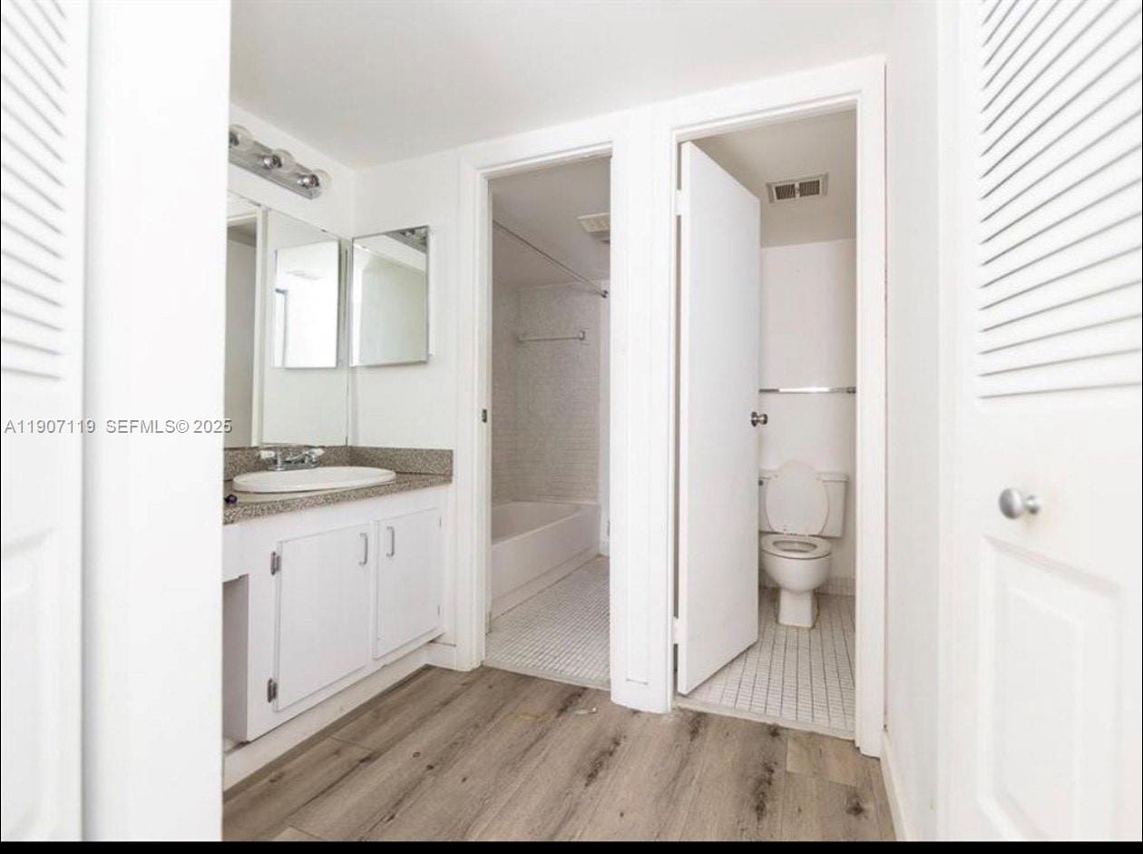 20379 W Country Club Drive 737 — photo 11