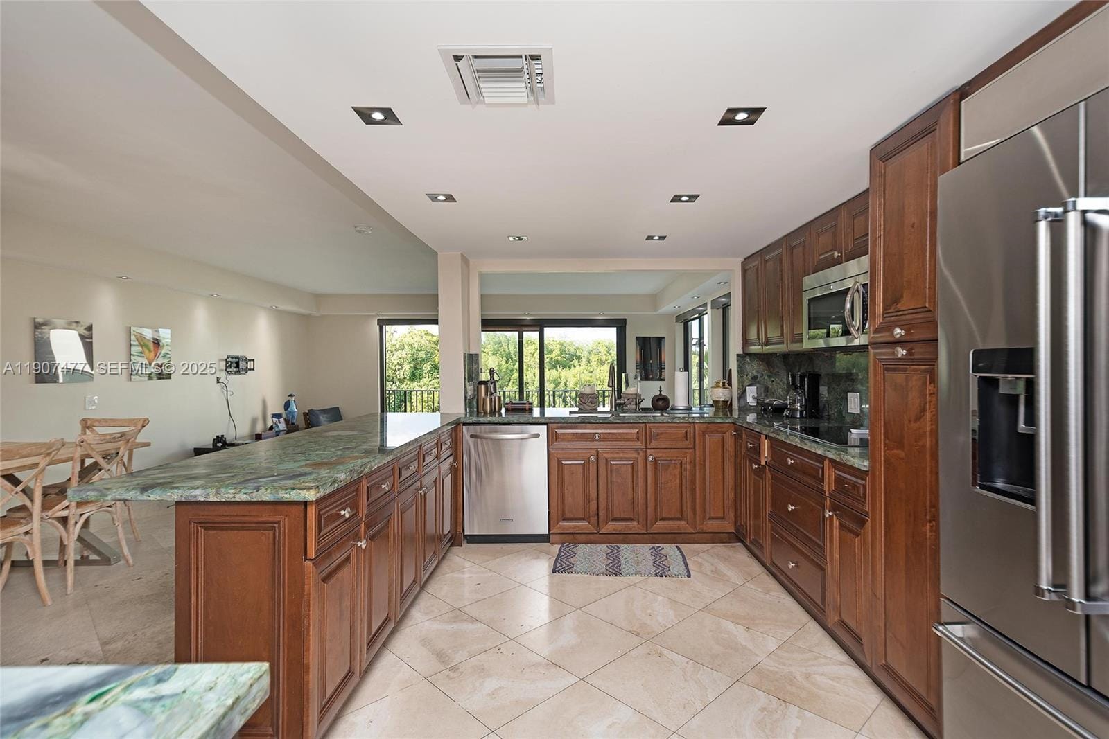 5950 Paradise Point Drive, Palmetto Bay, FL 33157 photo 30