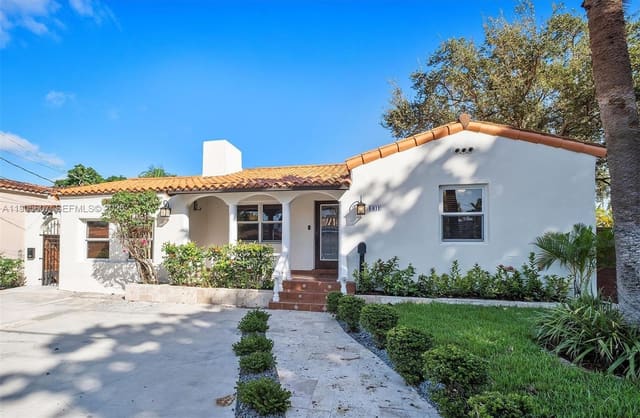 1401 SW 21st Street, sold in Osceola Highlands, Miami, FL