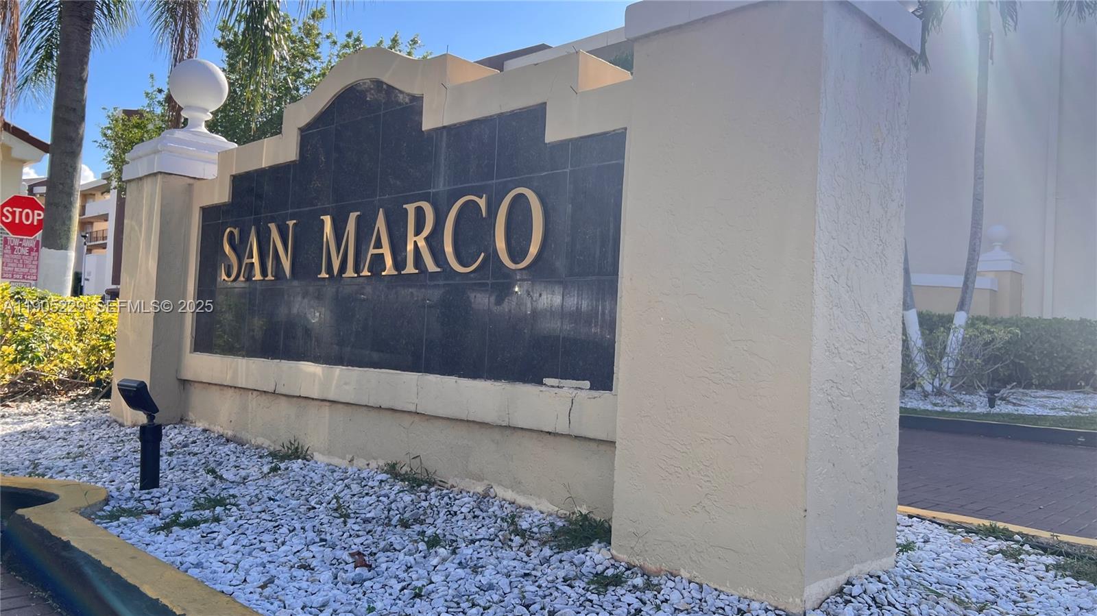 8850 Fontainebleau Boulevard 202, Miami, FL 33172, Miami