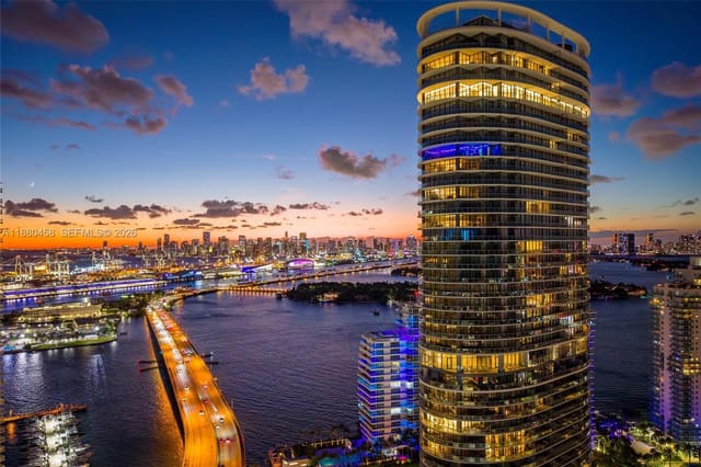 500 Alton Road 2802, Miami Beach, FL 33139