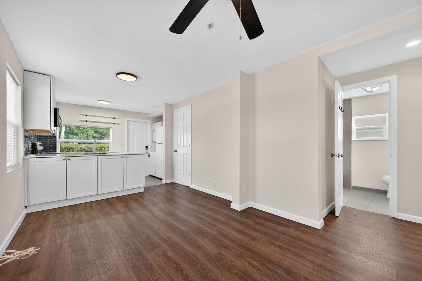 717 NW 16th Avenue — photo 4