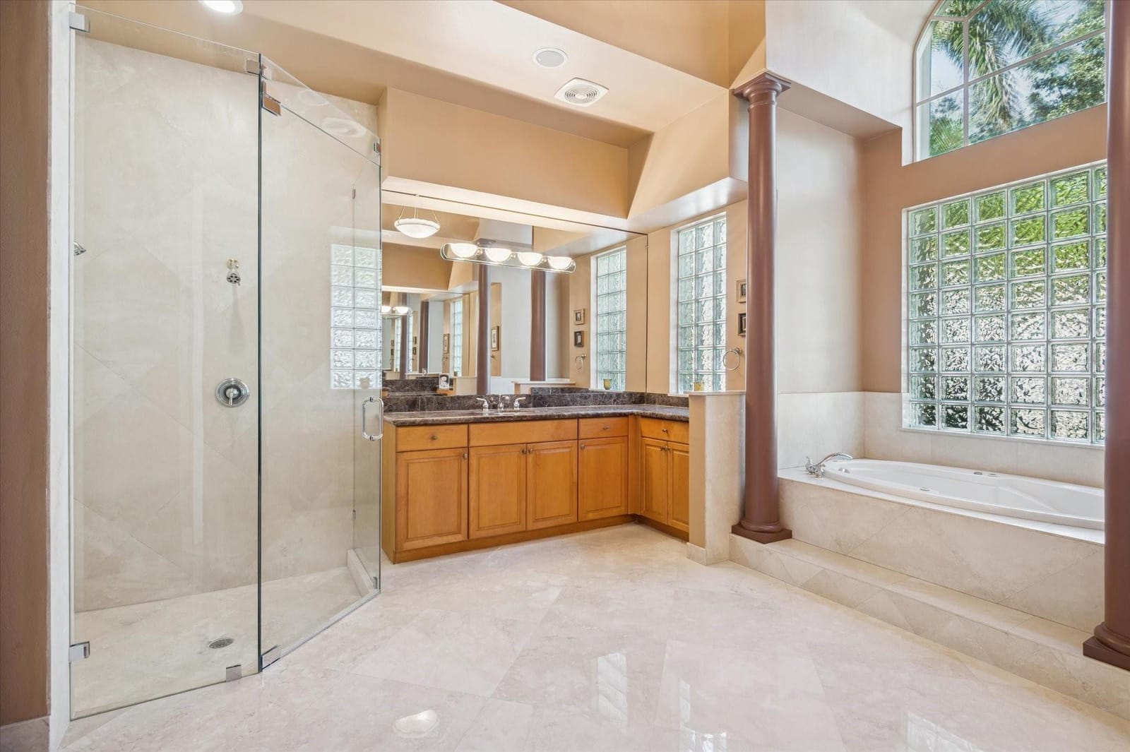 10372 N Lake Vista Circle, Davie, FL 33328 photo 16