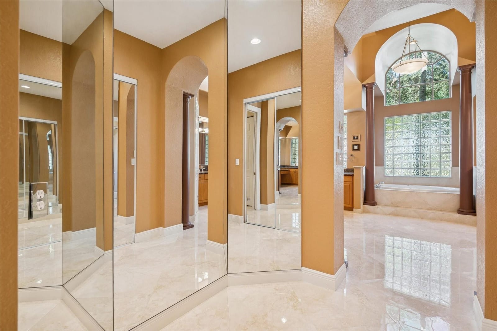 10372 N Lake Vista Circle, Davie, FL 33328 photo 17