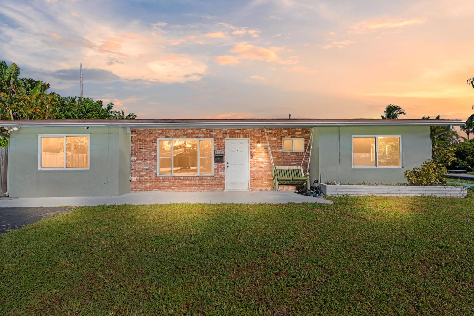 2611 NE 16th Street, Pompano Beach, FL 33062