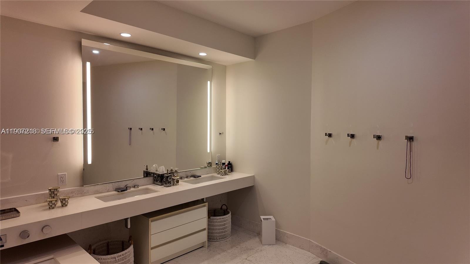 18555 Collins Avenue 905, Sunny Isles Beach, FL 33160 photo 28