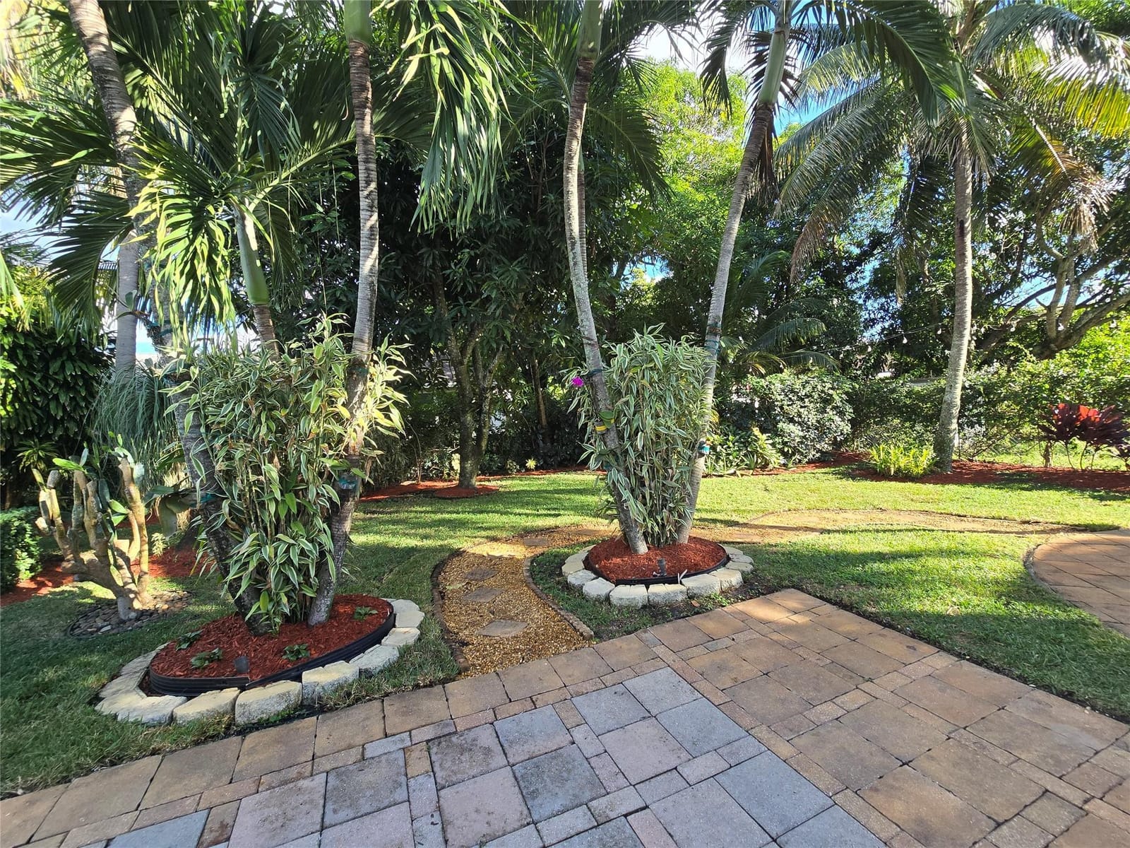 946 Alamanda Road, West Palm Beach, FL 33405 photo 21