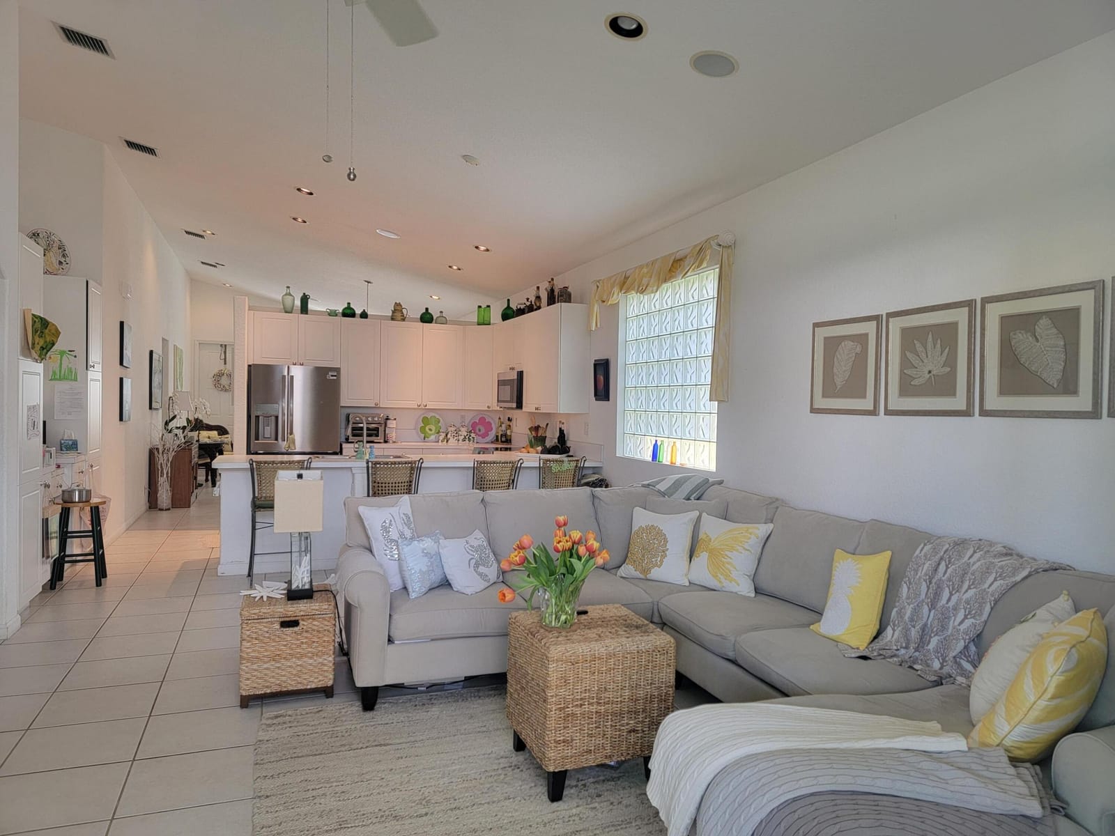 6585 Lurais Drive — photo 9