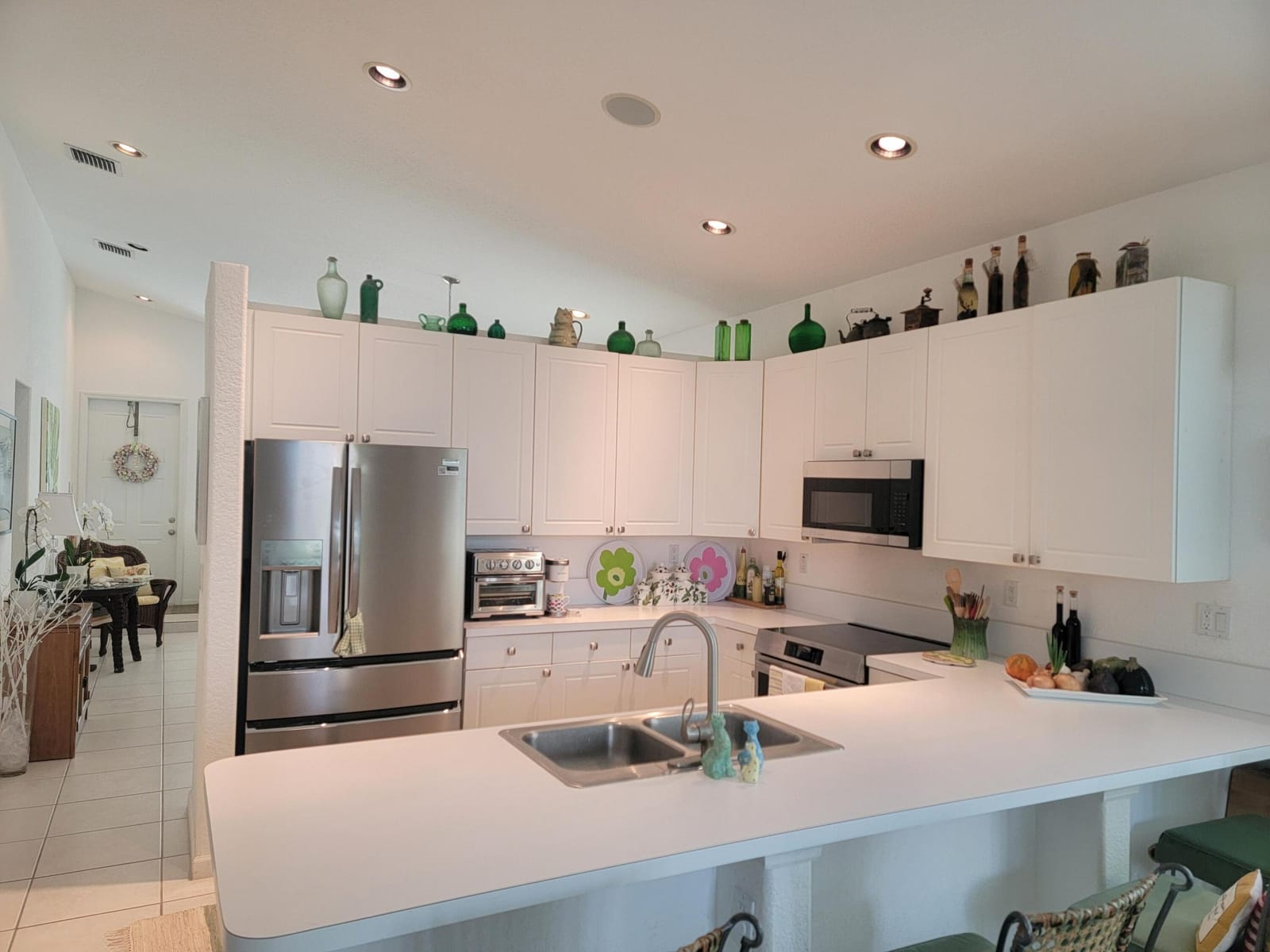 6585 Lurais Drive — photo 10