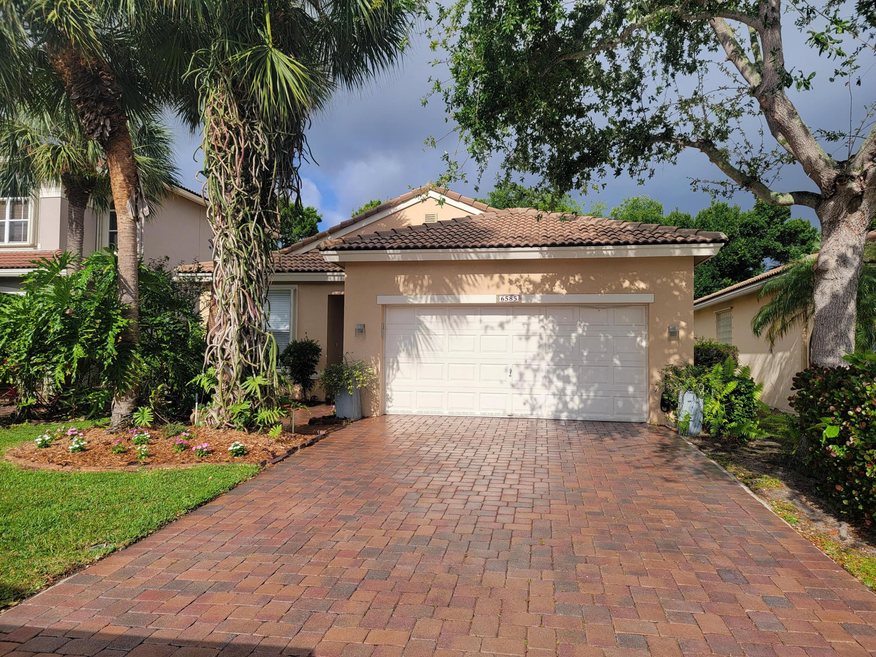 6585 Lurais Drive, Lake Worth, FL 33463, Lake Worth