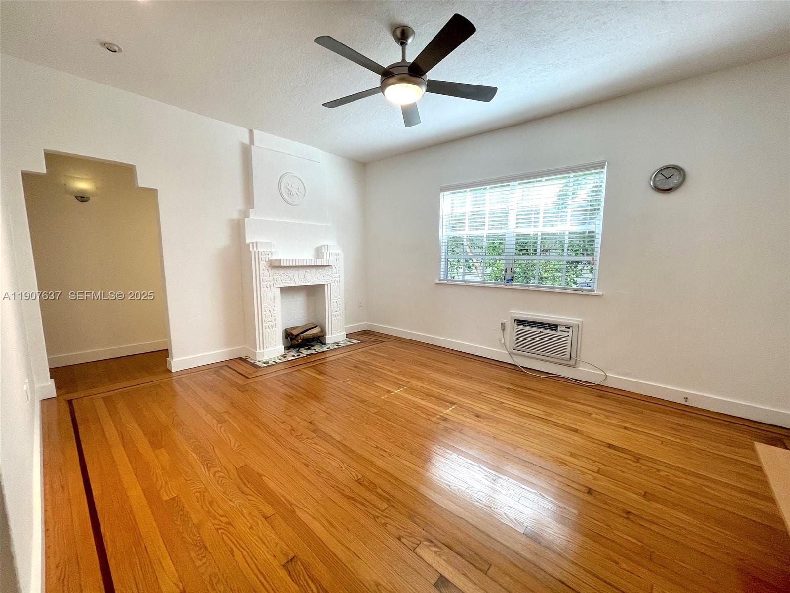 1307 Euclid Avenue 2, Miami Beach, FL 33139 photo 3