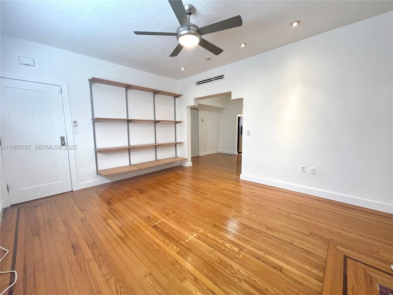 1307 Euclid Avenue 2, Miami Beach, FL 33139 photo 4