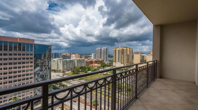 550 Okeechobee Boulevard, sold in Cityplace South Tower Condo, West Palm Beach, FL