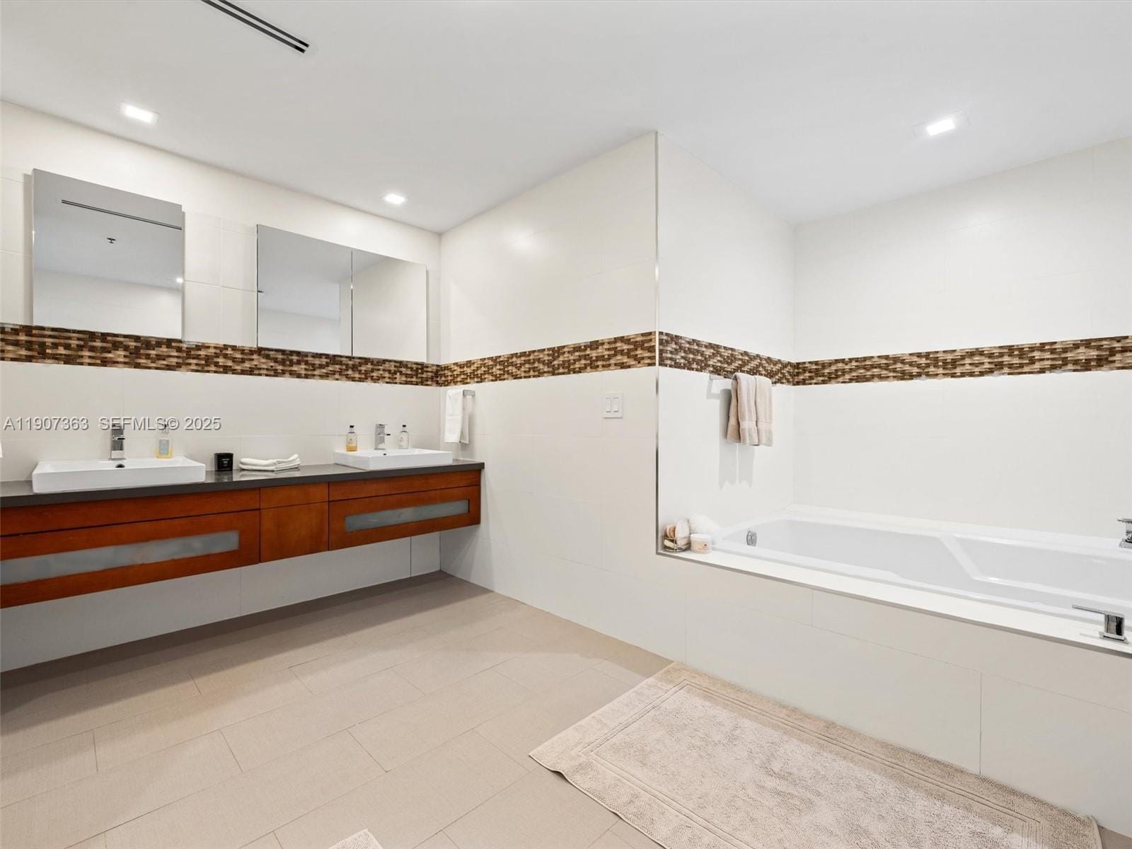 2236 Fisher Island Drive 3306, Miami Beach, FL 33109 photo 30