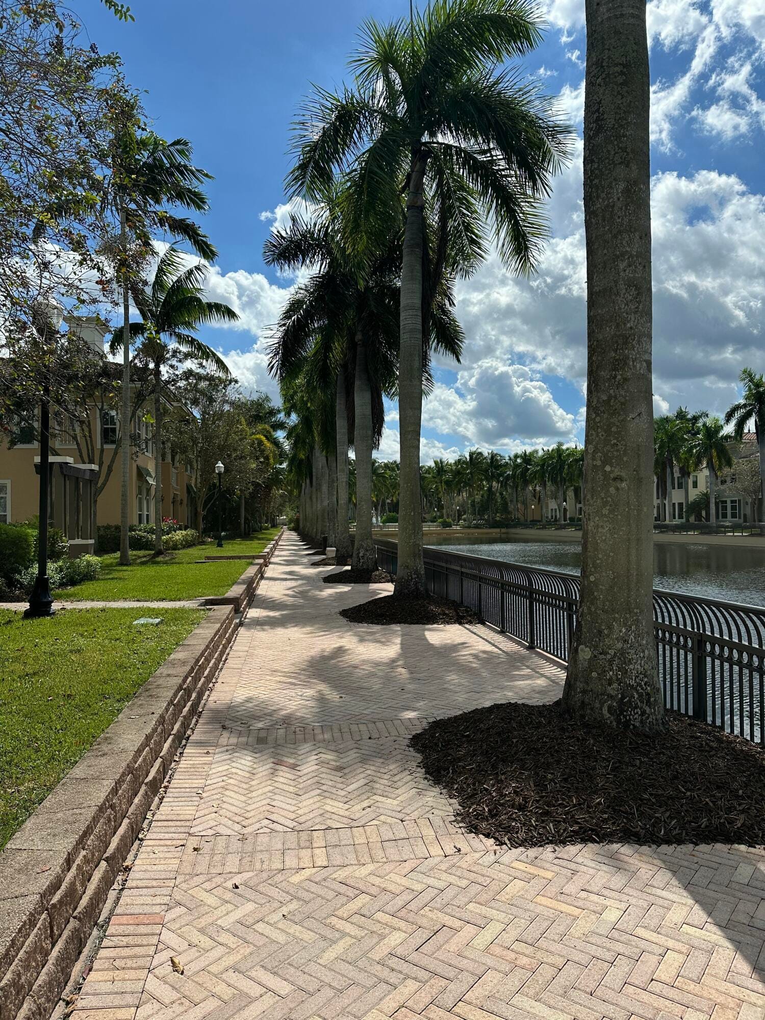 3210 NW 125th Way 7001, Sunrise, FL 33323 photo 2