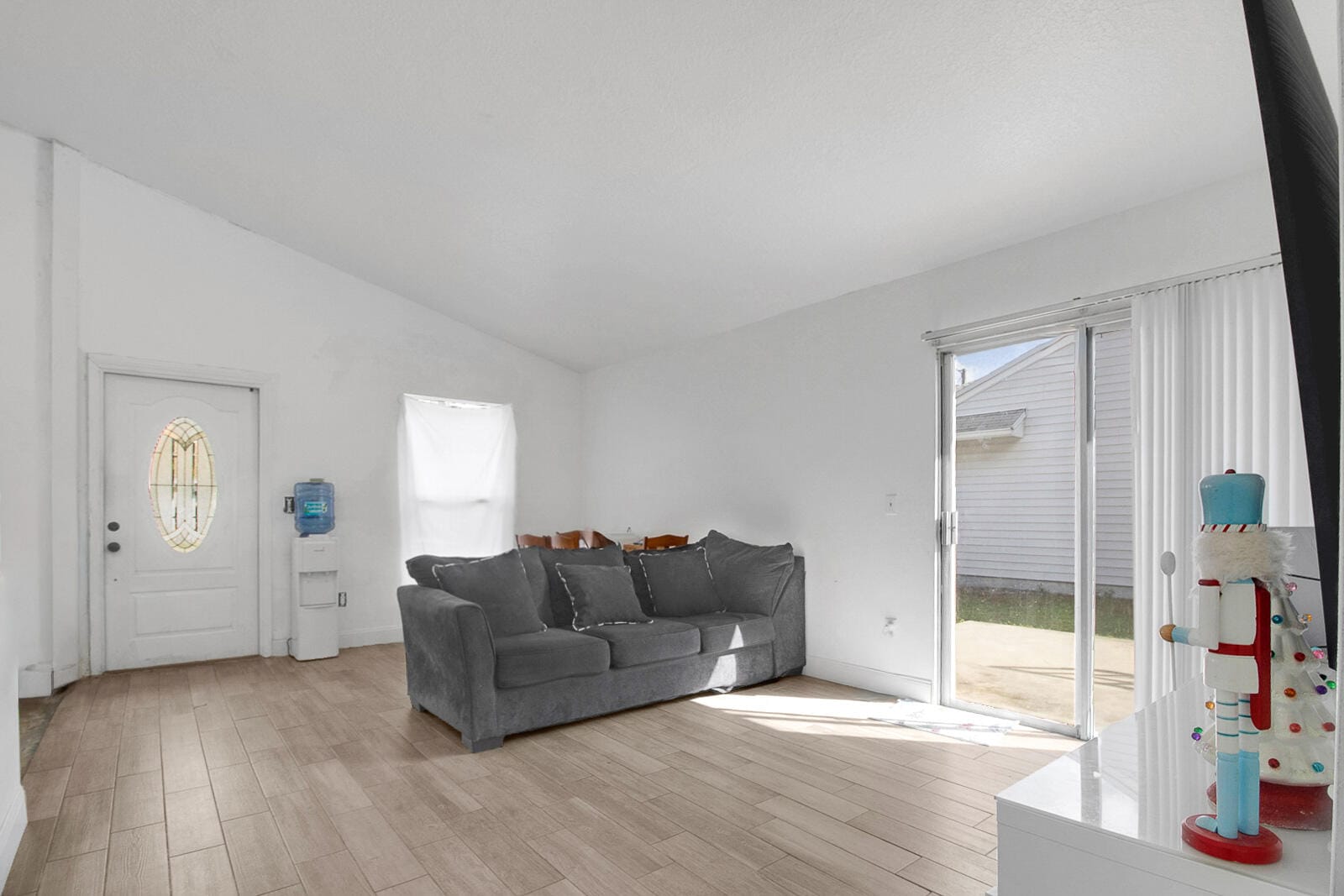 8642 SW 15th Street — photo 5