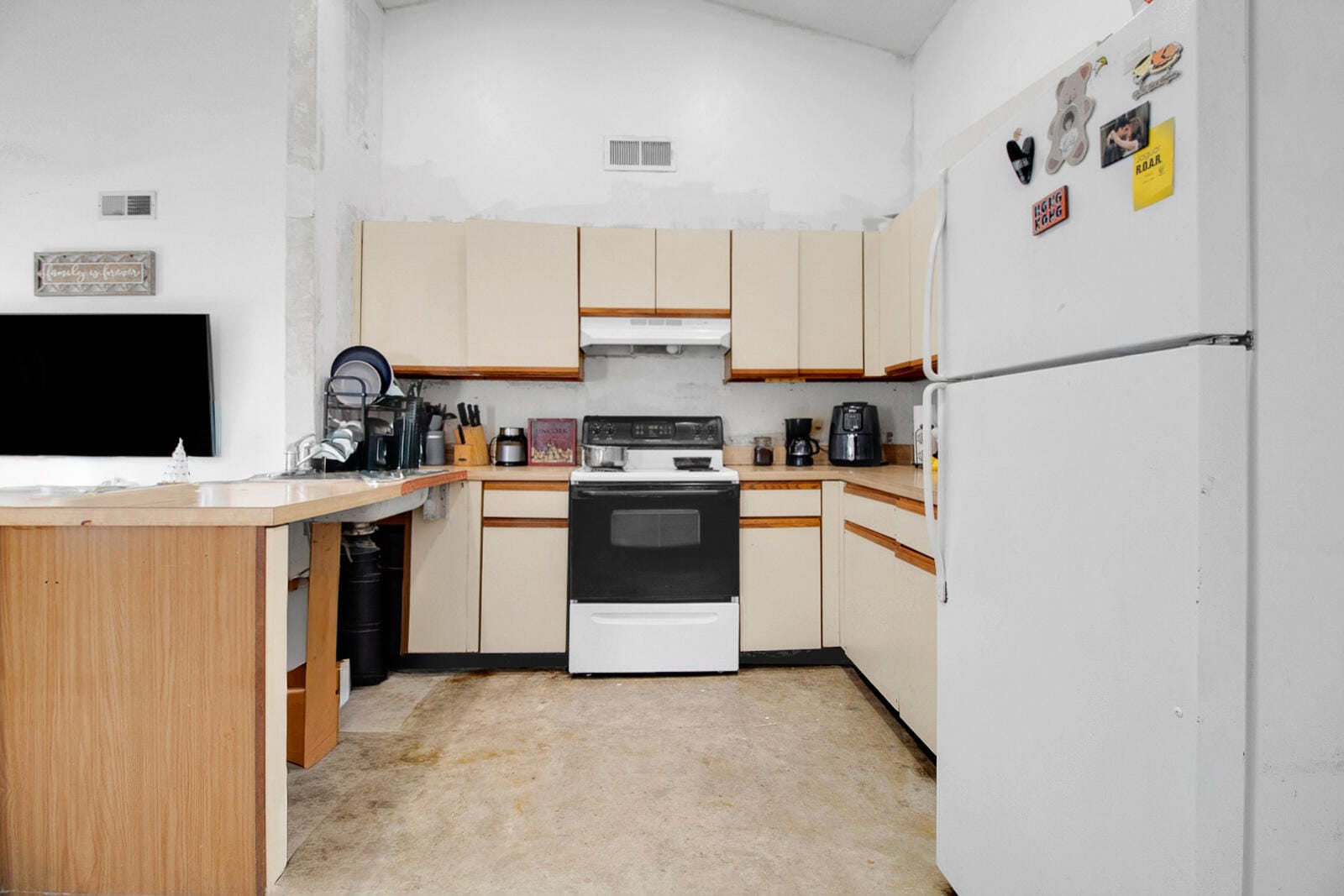 8642 SW 15th Street — photo 9